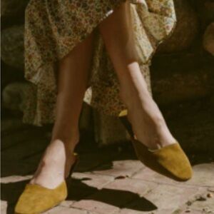 Doen Asher Mules in moss suede